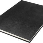 Kangaro K-5321 Schetsboek A4 Creme 120gr Blanco Papier, 140 Blz Hard Cover Imprint Slang Zwart